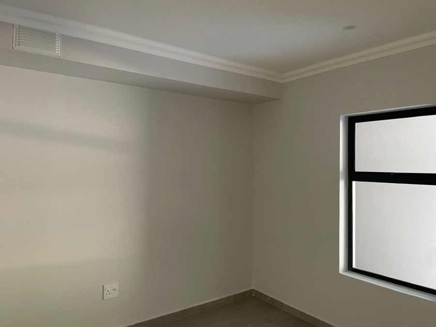 1 Bedroom Property for Sale in Table View Western Cape